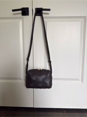 Bottega Vaneta Small Intreccio woven leather crossbody